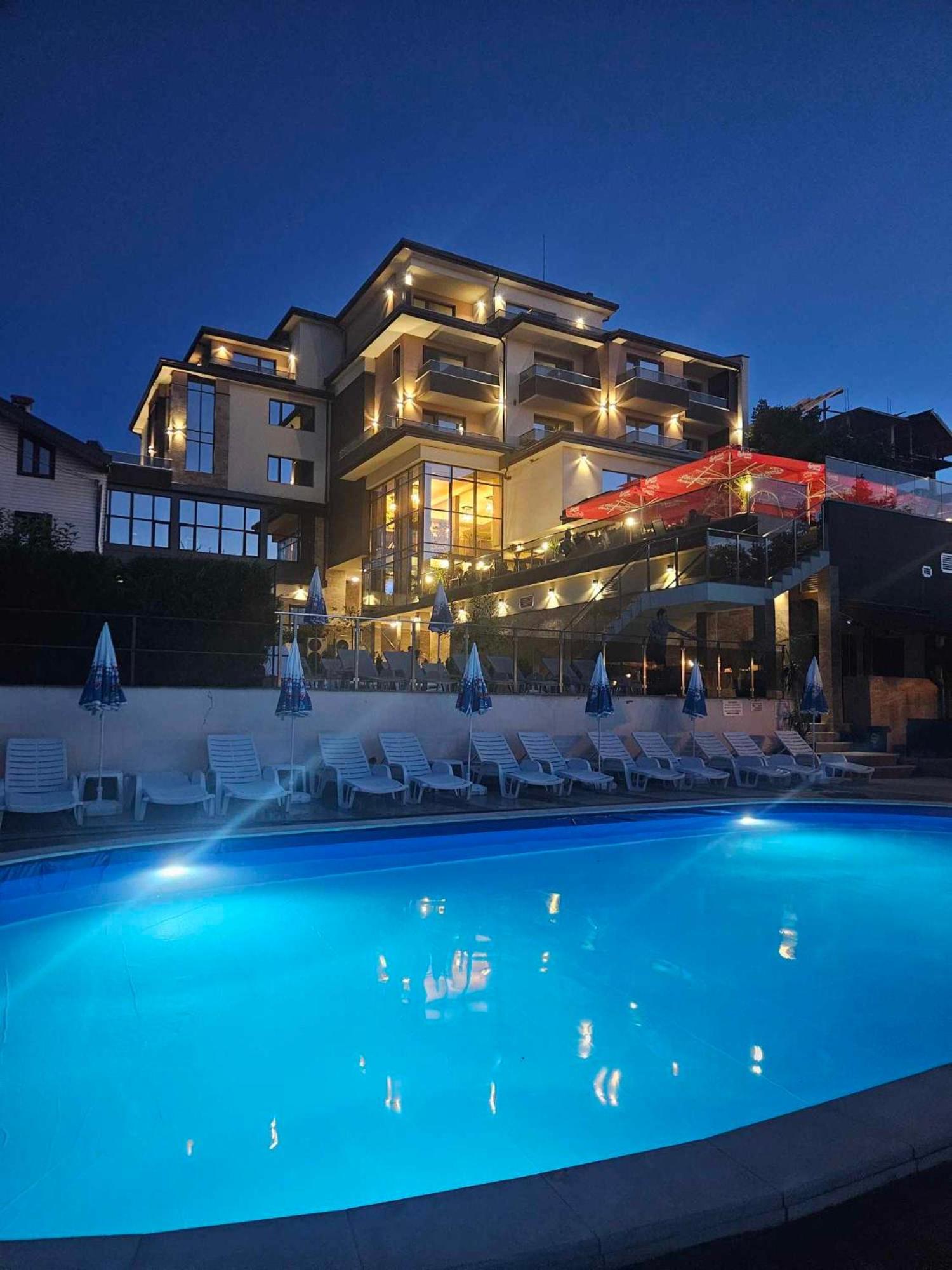 Комплекс Бабенец Hotel กอร์นา ออร์ยาโควิตซา ภายนอก รูปภาพ